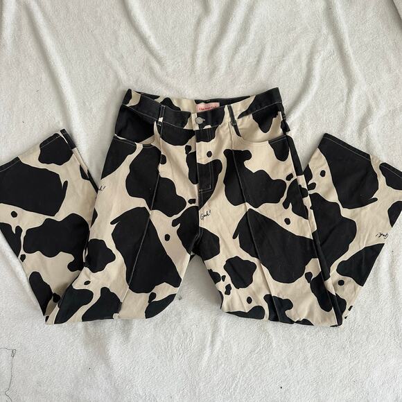 Lisa Says Gah Cow Print Robyn Jeans - Picture 4 of 10